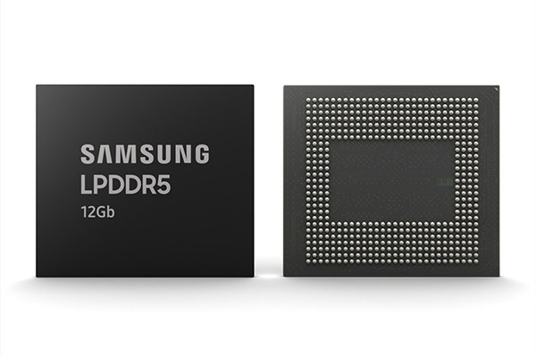 Samsung Electronics Co.’s LPDDR5 [Photo provided by Samsung Electronics]