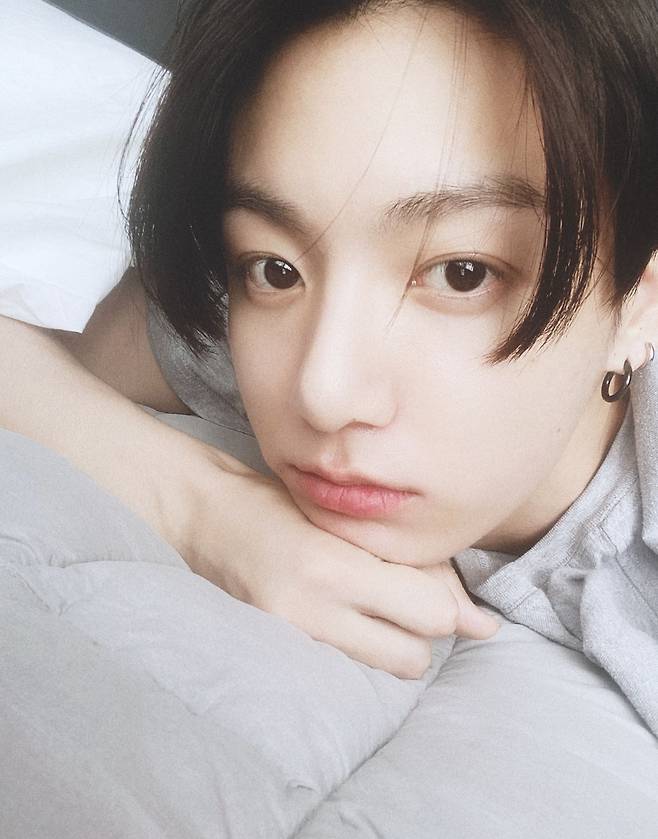 방탄소년단 정국 '불그리 레시피' 틱톡-롤링스톤 '강력 추천'..초특급 글로벌 인기