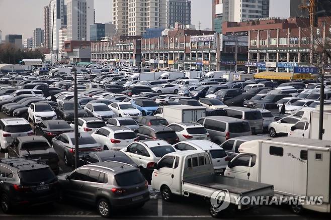 중고차 매매시장 [연합뉴스 자료사진]