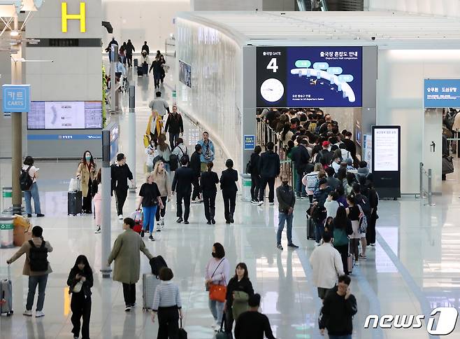 인천국제공항 출국장. 2023.4.26/뉴스1 ⓒ News1 김진환 기자