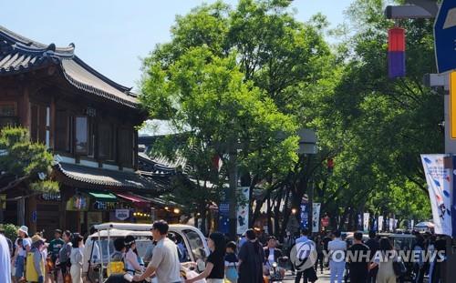 초여름 맞은 전주 한옥마을 [촬영 : 김동철]