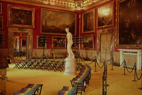 The Palatine Gallery at Pitti Palace in Florence became the backdrop for Gucci's Resort 2018 show in May 2017. [GUCCI]