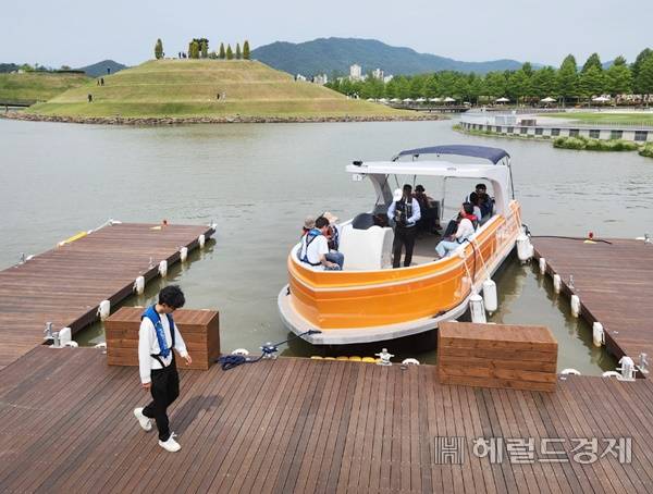15일 낮 순천만국가정원박람회장 호수정원 선착장. 박대성 기자