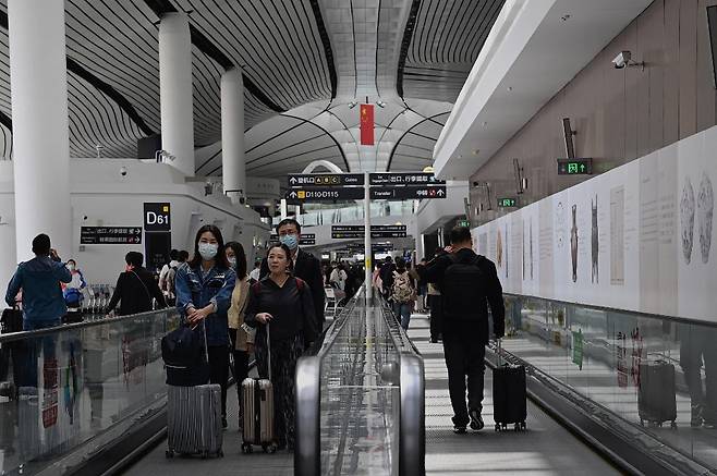 노동절 연휴의 베이징 공항/AFPBBNews=뉴스1