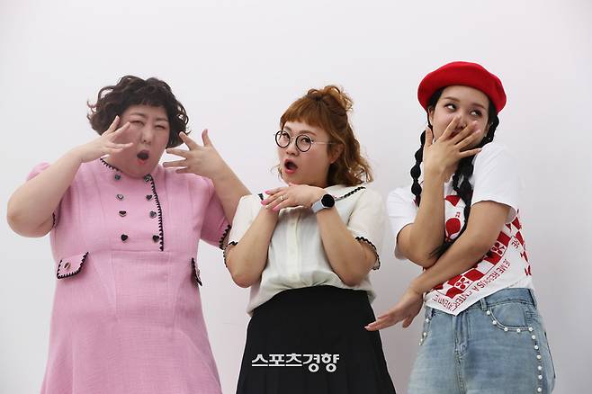 방송은 물론 크리에이터로서도 활발하게 활동 중인 개그우먼 신기루(왼쪽부터), 조수연, 방송인 랄랄. 사진 이선명 기자