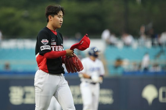 17일 대구 삼성전에서 시즌 2승을 따낸 KIA 윤영철. 사진 KIA 타이거즈