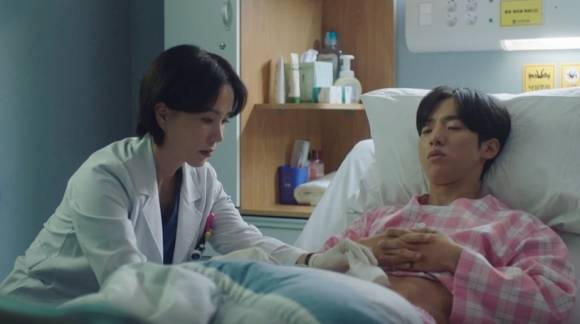 드라마 '닥터 차정숙' 방송 중 한 장면. [사진=유튜브/JTBC]