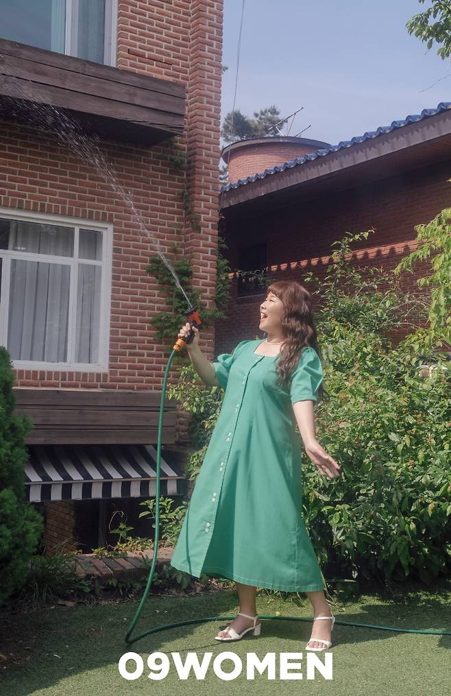 플러스 사이즈 여성복 브랜드 공구우먼(09Women) 전속모델 김민경, 사진=공구우먼 제공