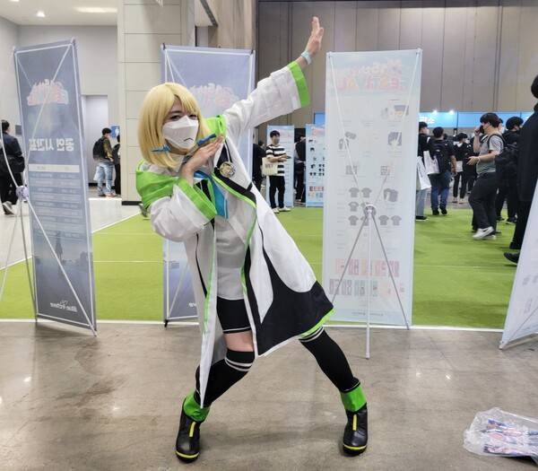 - 밀레니엄 게임개발부 미도리