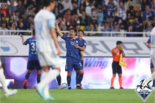 동점골 넣은 수원 이기제 [한국프로축구연맹]