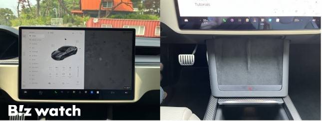 17인치 디스플레이와 디스플레이 하단에 위치한 충전기. 이 충전기에 카드를 인식해야 주행이 가능하다. 충전기 아래부분 중간에는 비상버튼이 있다./사진=정민주기자