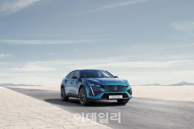 뉴 푸조 408(NEW PEUGEOT 408).