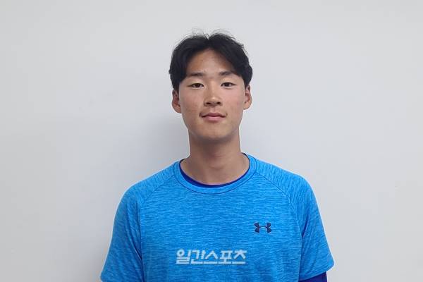 난 18일 삼성의 2군 경기장인 경산 볼파크에서 본지와 인터뷰를 진행한 이호성. 경산=윤승재 기자&nbsp;