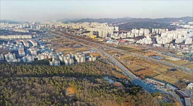 경기 용인시 기흥구 마북동 용인플랫폼시티 청약 결과 전용면적 84㎡ 최고 분양가가 12억3500만원으로 최근 서울 분양가보다 높게 형성됐음에도 완판돼 건설업계에서 화제가 됐다.  /용인시 제공