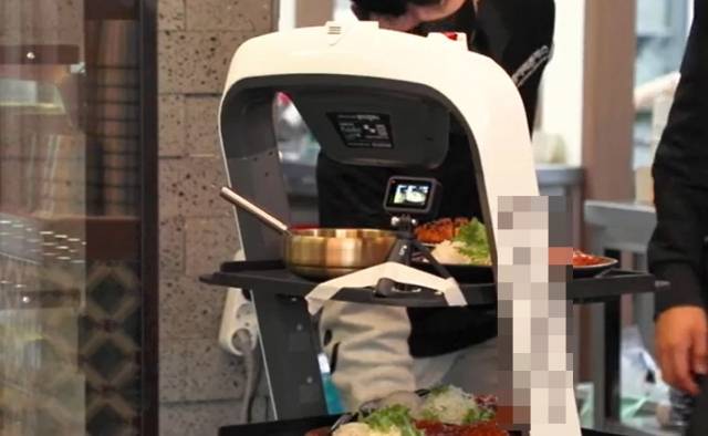 [출처 브이디컴퍼니 유튜브 캡쳐]