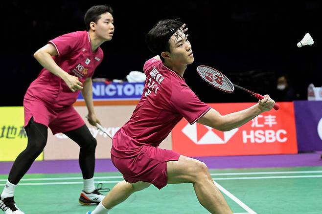 ▲ 강민혁(앞)과 서승재 ⓒ연합뉴스/AFP