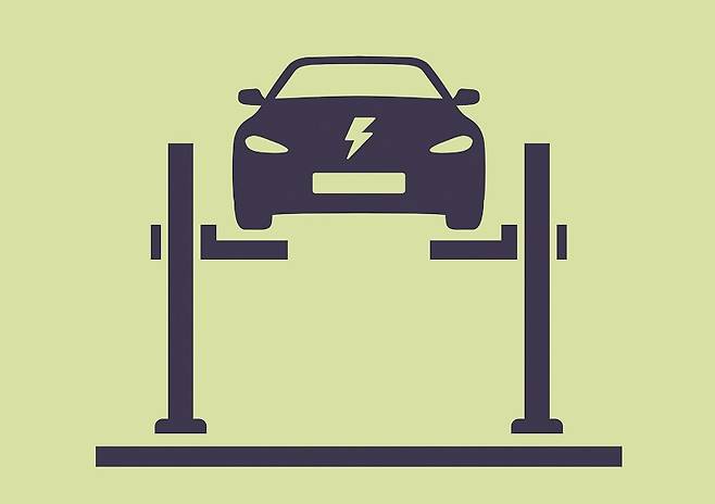 전기차 시대를 맞아 정비 업계가 위기를 맞고 있다.[사진=게티이미지뱅크·더스쿠프 포토]&nbsp;