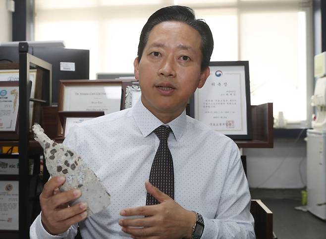 연구 설명하는 최세진 교수 [촬영:임채두 기자]