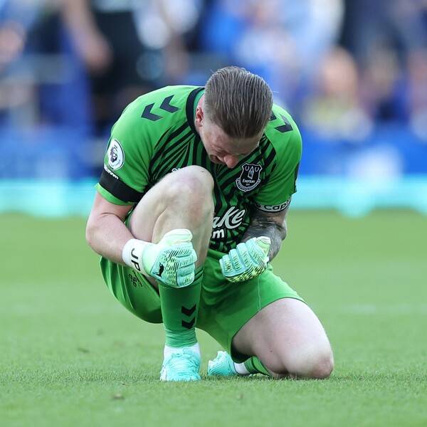 팀을 구한 조던 픽포드.