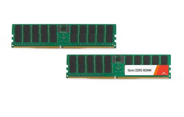 SK하이닉스는 10나노급 5세대 서버용 DDR5가 인텔 데이터센터 메모리 인증 프로그램 검증 절차에 돌입했다고 30일 밝혔다. /SK하이닉스