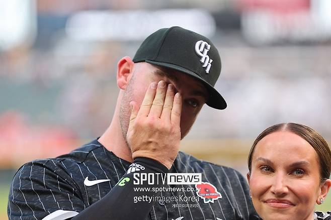 ▲ 리안 헨드릭스(왼쪽)와 아내 크리스티.