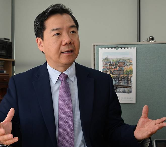 Lee Jae-seung, professor and Jean Monnet chair of Korea University’s international studies department, and president of the Korean Society for Contemporary European Studies (Lim Se-joon/The Korea Herald)
