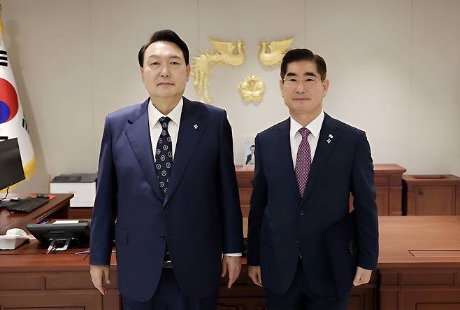 윤석열 대통령과 김용현 대통령경호처장.ⓒ대통령실 제공