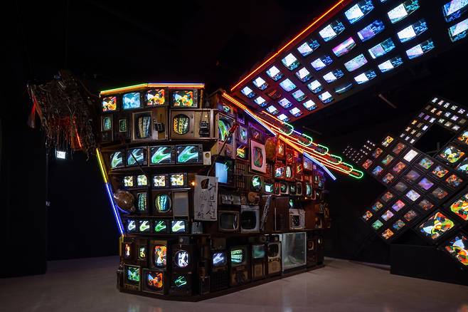 백남준 프렉탈 거북선(1993),대전시립미술관 소장