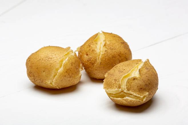 감자는 껍질째 삶아서 먹는 게 가장 좋다. [사진=클립아트코리아]