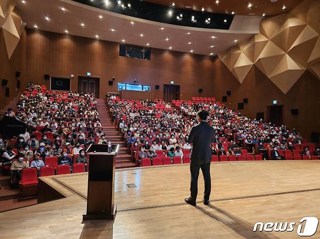 전남사회서비스원의 생활지원사 역량강화교육 모습.(전남도 제공) 2023.6.1/뉴스1