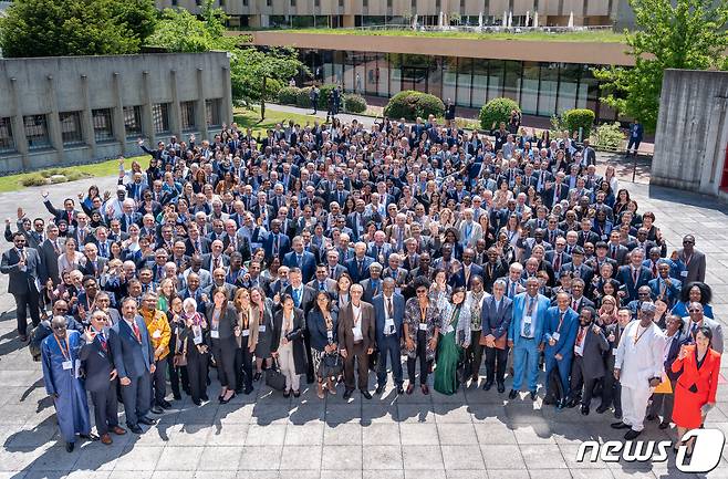 제19차 세계기상총회 참여자 사진(WMO 제공) ⓒ 뉴스1