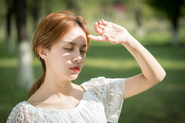 햇빛 알레르기는 태양광선에 노출된 후 피부에 가려움이나 발진, 물집 등의 증상이 나타나는 것을 말한다./사진=클립아트코리아