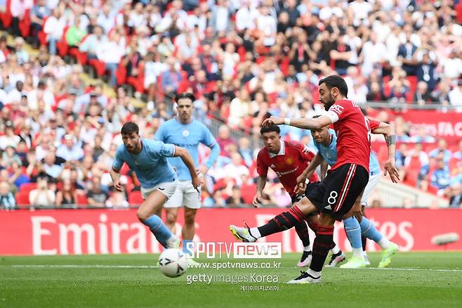 ▲ 3일 웸블리 스타디움에서 열린 FA컵 결승에서 맨시티가 맨유를 2-1로 제압하고 우승을 차지했다