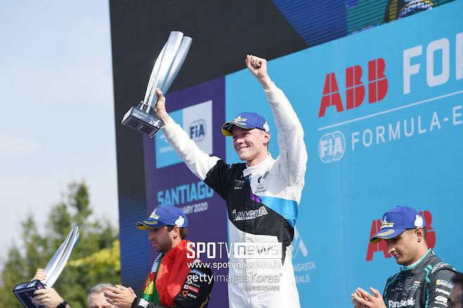 ▲ 막시밀리안 귄터