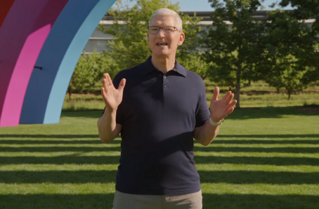 5일 캘리포니아 쿠퍼티노 애플 파크에서 열린 WWDC 2023 행사에서 발언하는 쿡 CEO /영상=애플