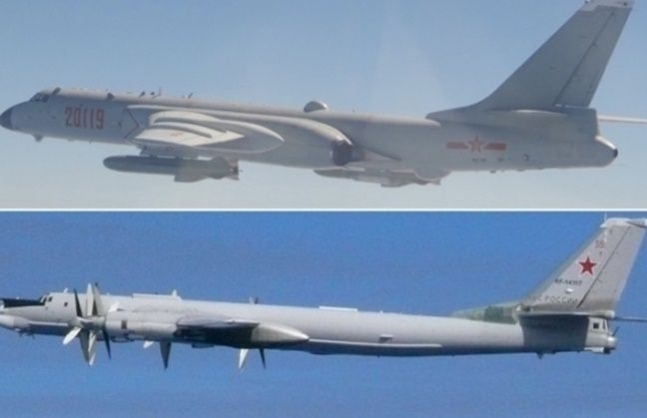 중국 군용기인 H-6폭격기(위))와 러시아 군용기인 TU-95폭격기(아래).[사진제공=연합뉴스]