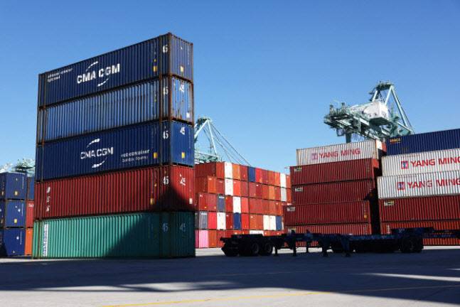 미국 로스앤젤레스항.(사진=AFP)