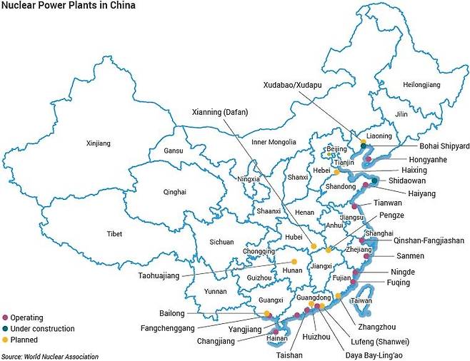 중국의 가동 중인 원전(빨간색)과 건설 중 원전(파란색), 건설 예정 원전(노란색) [세계원자력협회 제공. 재판매 및 DB 금지]