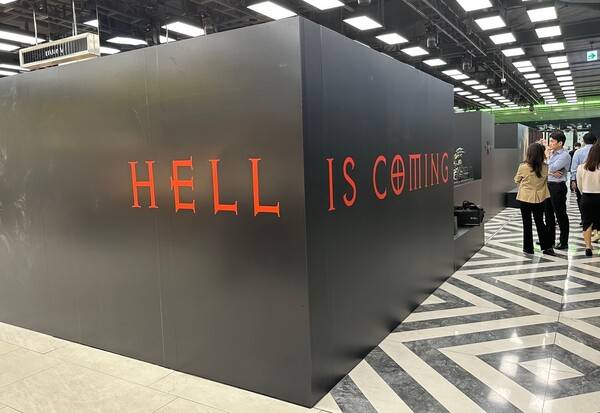 - 팝업스토어 외부 풍경 ②