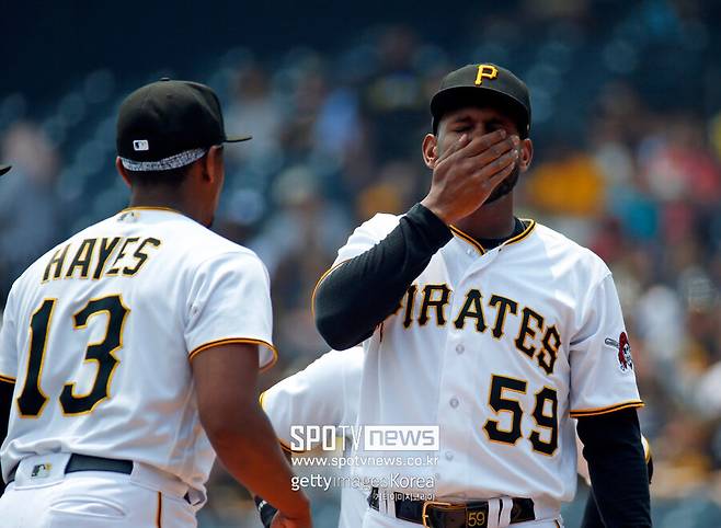 ▲ 피츠버그 투수 로안지 콘트레라스(59번). 꼴찌팀 오클랜드 타선을 막아내지 못했다.