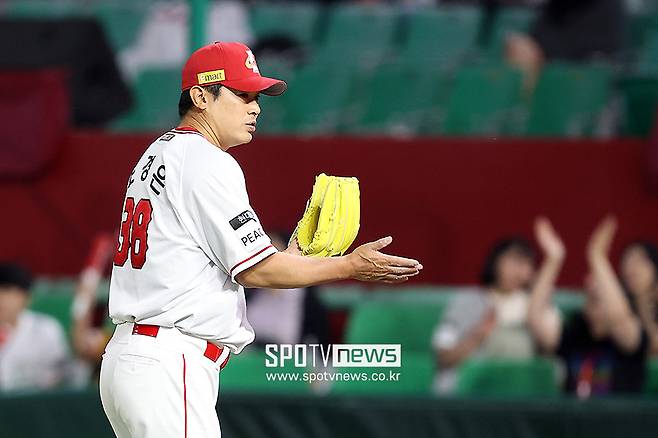 ▲ 올 시즌 팀의 가장 중요한 상황에서 불을 끄고 있는 노경은 ⓒ곽혜미 기자