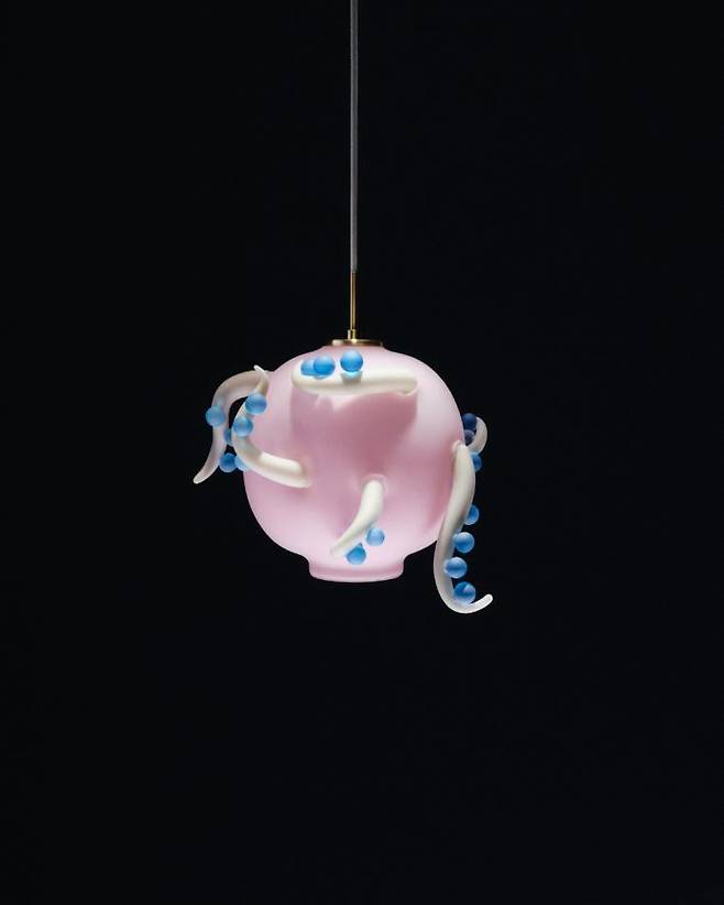 홈 인 헤븐 x 루이스 폴센