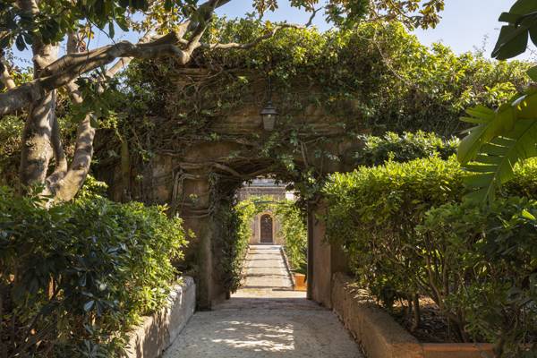 깐느 생트 마거리트 섬 르 그랑 자르뎅