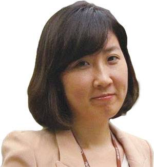 류현정 조선일보 디지털기획팀장‘구글 vs 네이버: 검색 대전쟁’ ‘위클리비즈 테크트렌드 2018(공저)’ 저자