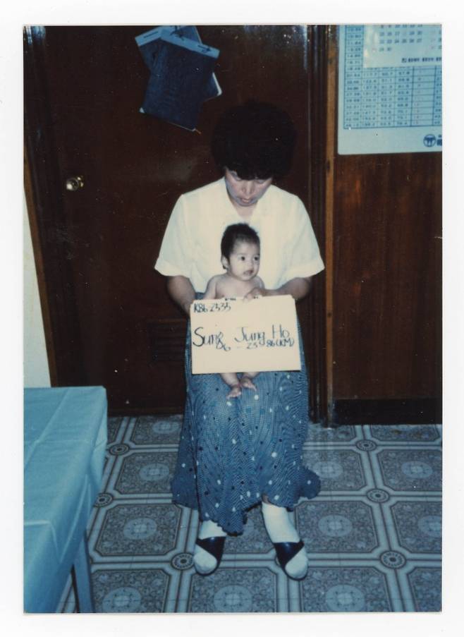 한국에서 입양되기 전 닉 카페제라씨(한국명 성정호) 모습. 닉 카파제라씨 제공