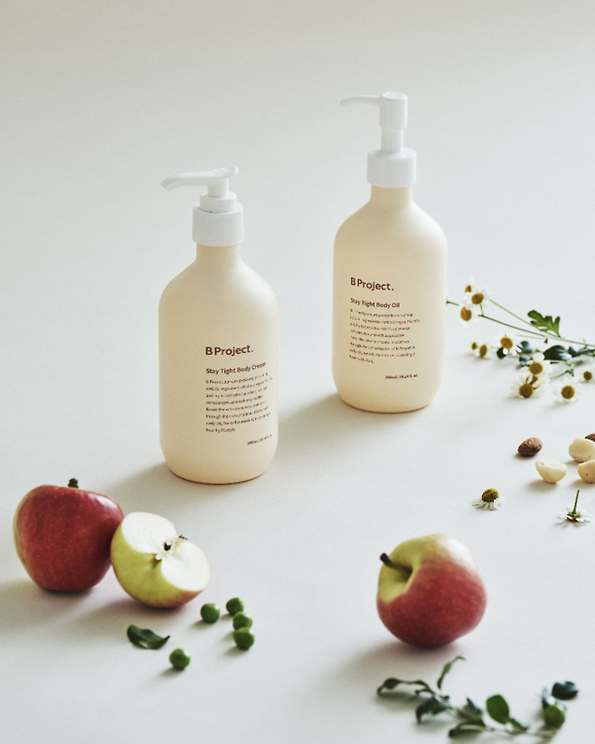 비프로젝트 ‘스테이 타이트 바디 크림과 바디오일’. (올리브인터내셔널 제공)