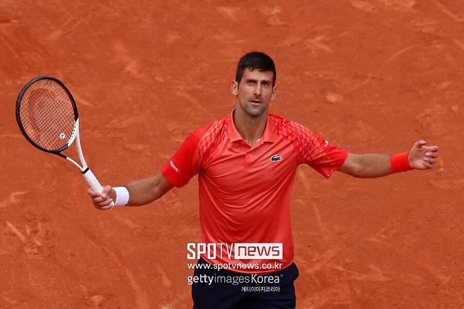 ▲ 2023년 롤랑가로스 프랑스오픈 남자 단식에서 우승하며 남자 테니스 사상 역대 최다인 23회 그랜드슬램 대회 우승을 달성한 노바크 조코비치