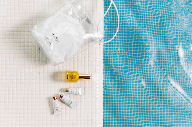 사진제공: 워커힐이 리버파크 연계 패키지 이용객을 위해 마련한 달바 기브어웨이