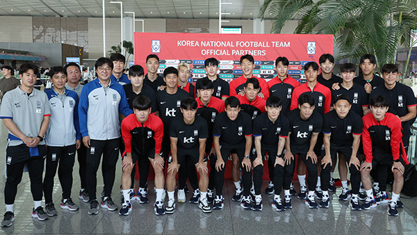 항저우 아시안게임 축구대표팀 출국 [사진 제공:연합뉴스]