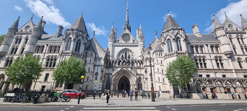 애플과 옵티스 간 특허 소송이 진행되고 있는 영국 고등법원 전경.  런던 이새봄 기자